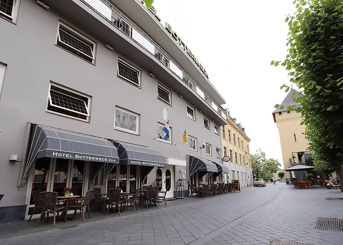 伯特威克酒店 3*